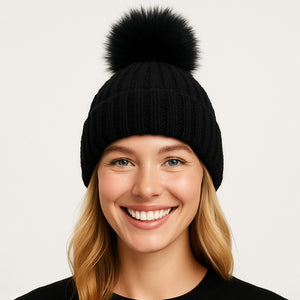 POM IN BLACK