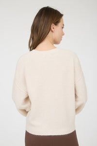 THE SARA KNIT