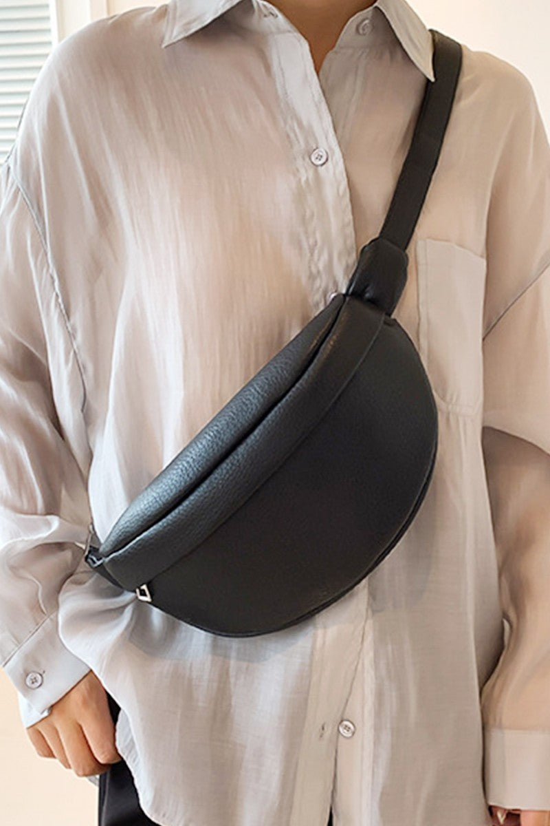 THE CARRYALL IN BLACK