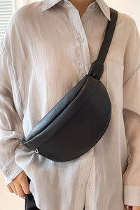 THE CARRYALL IN BLACK