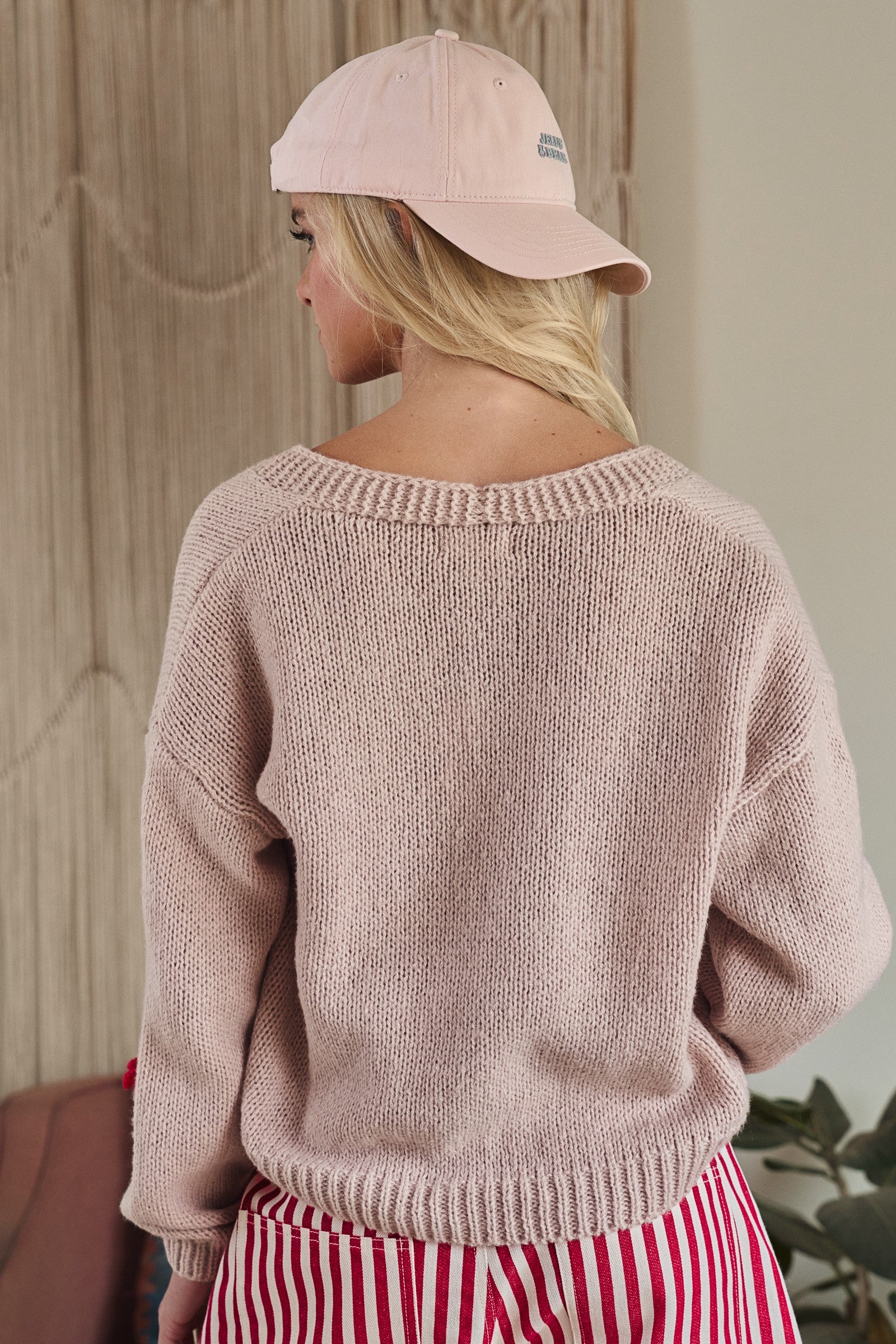 SEASIDE CHARM CARDIGAN