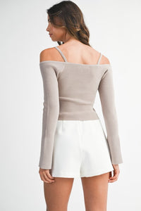 THE MIA TOP