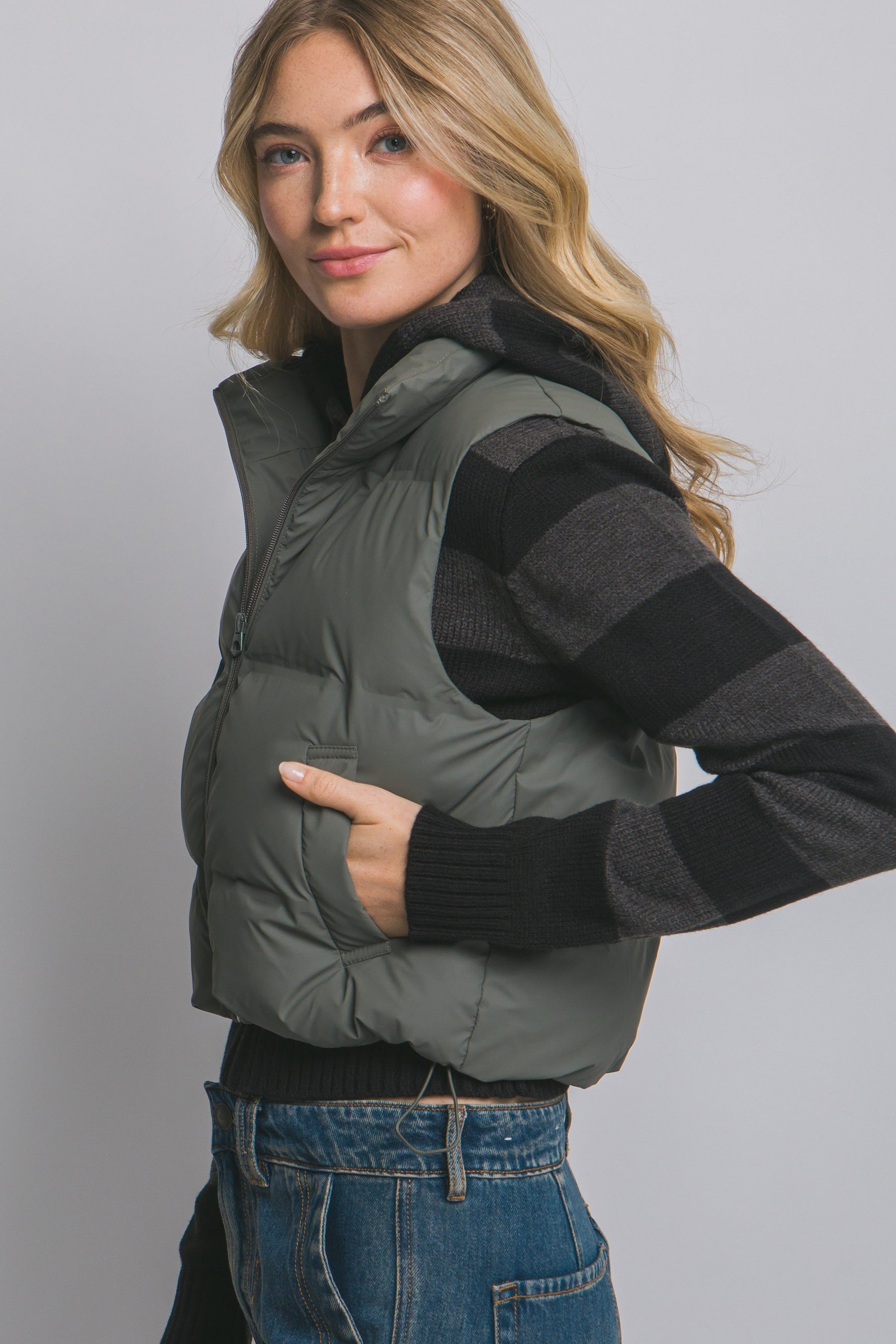 THE FREA VEST