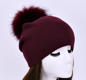 THE PERFECT POM HAT IN WINE